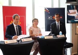 Des trains plus nombreux, moins chers et à l'heure : la Région Occitanie et la SNCF officialisent leur partenariat