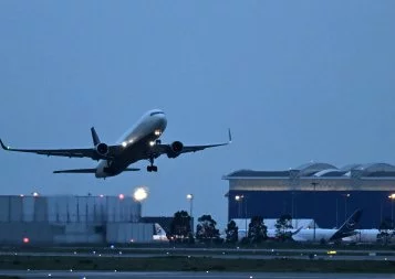 ​Transport aérien. Le plan du préfet pour limiter les vols de nuit à Toulouse