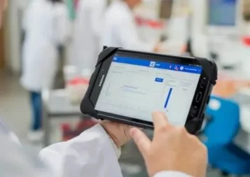 France Bleu Hérault. À Montpellier, Koovea aide les transporteurs de vaccins contre le Covid-19