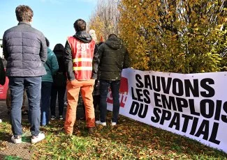 Spatial. À Toulouse, des salariés plaident pour le retrait du plan social d'Airbus