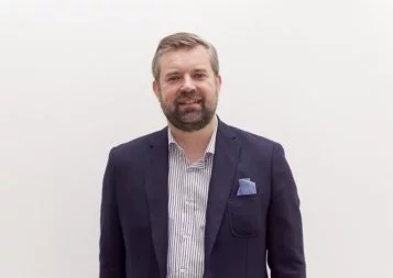 Depuis Toulouse, Adonis Education poursuit son expansion en s'installant à Paris