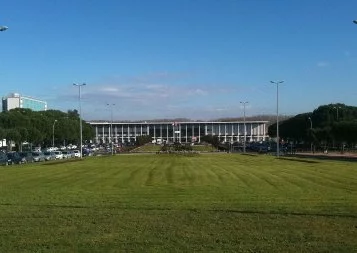 L'Université Toulouse Paul Sabatier continue de redresser sa situation financière