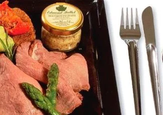 Les entreprises creusent le filon des plateaux-repas