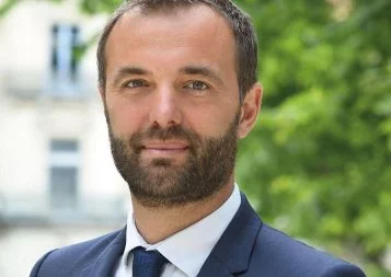 Montpellier : le socialiste Michaël Delafosse l'emporte largement face au maire sortant Philippe Saurel