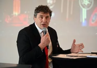 Touché mais pas coulé, le Stade Toulousain attend les aides de l'État