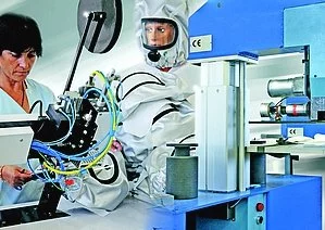 Textile : Paul Boyé prépare les masques pour l'hiver