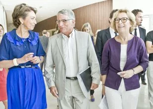 Marisol Touraine et Geneviève Fioraso lèvent le voile sur le futur Institut universitaire du cancer de Toulouse