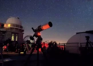 Pic du Midi : un séjour à portée d'étoiles