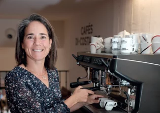 Émilie Gavanier s'engage pour le café durable