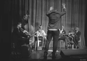 Théâtre : au Sorano, une cérémonie