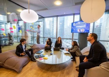 En Occitanie, Mazars vous invite à faire « le bon choix »