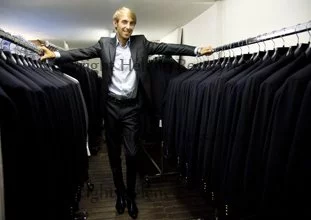 Toulouse. Barozzi lance le costume sur rendez-vous