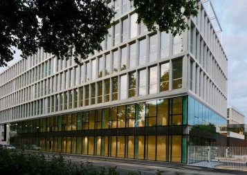 CBRE, acteur de l'immobilier de bureaux à Toulouse, élargit son champs d'expertise