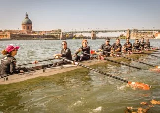 Toulouse. Garona Cup réunit entreprises et grandes écoles dans le même bateau 